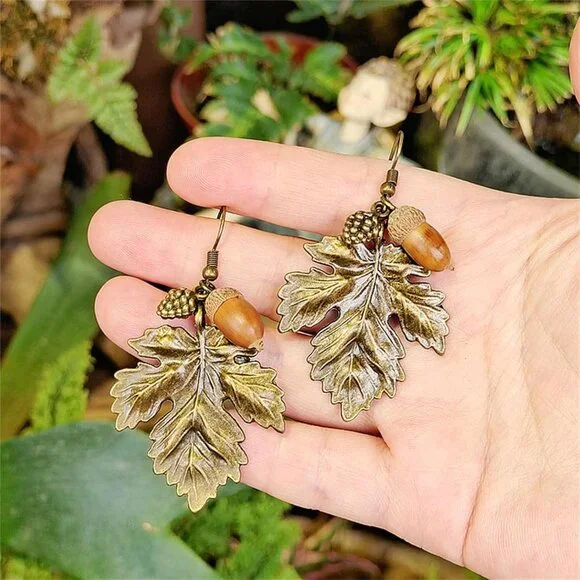 Handmade Leaf Natural Pine Cones Earrings for Women Autumn Pinecones Earrings Re - Picture 6 of 6